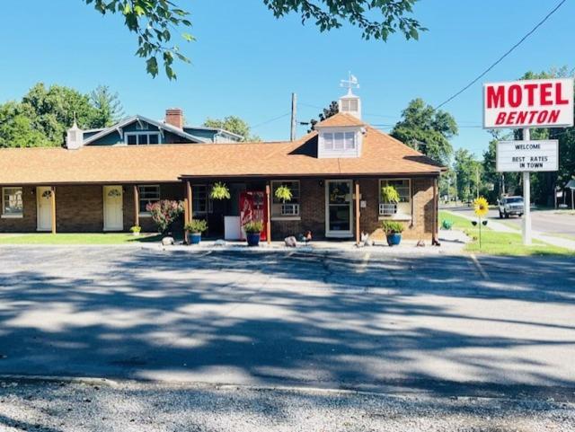 Benton Motel 外观 照片